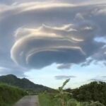 Misteri Awan Lentikularis