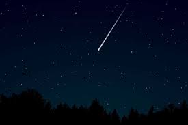 Bintang Jatuh: Cahaya Singkat yang Membelah Langit Malam